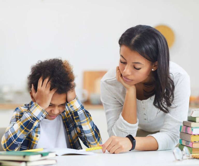 Struggling Readers? Here’s a Phonics Intervention Strategy That Works!